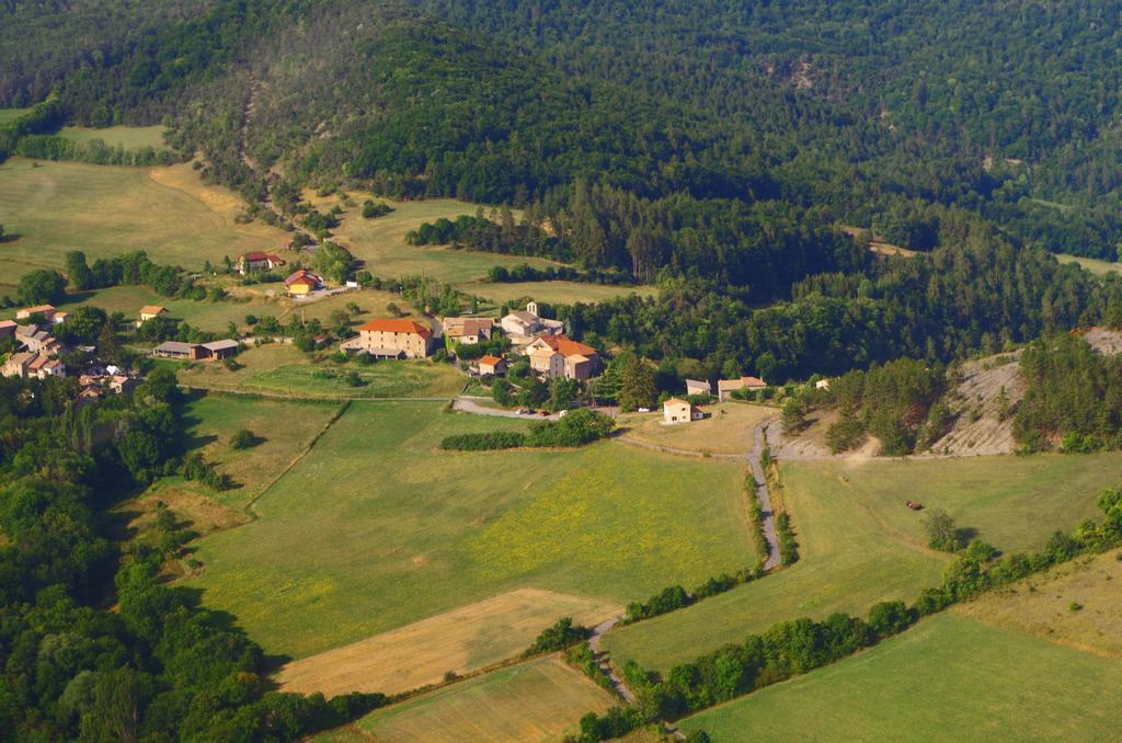 Bed and Breakfast L'Asphodèle Venterol  Esterno foto
